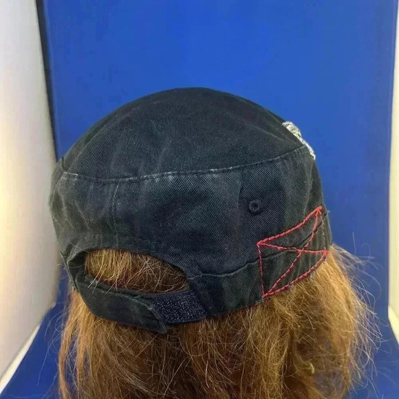 Stylish y2k Black Cap with Rhinestone Embellishment - Picture 5 of 8